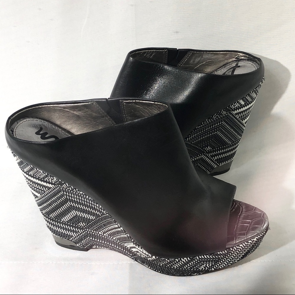 Sam Edelman Black and White Wedges